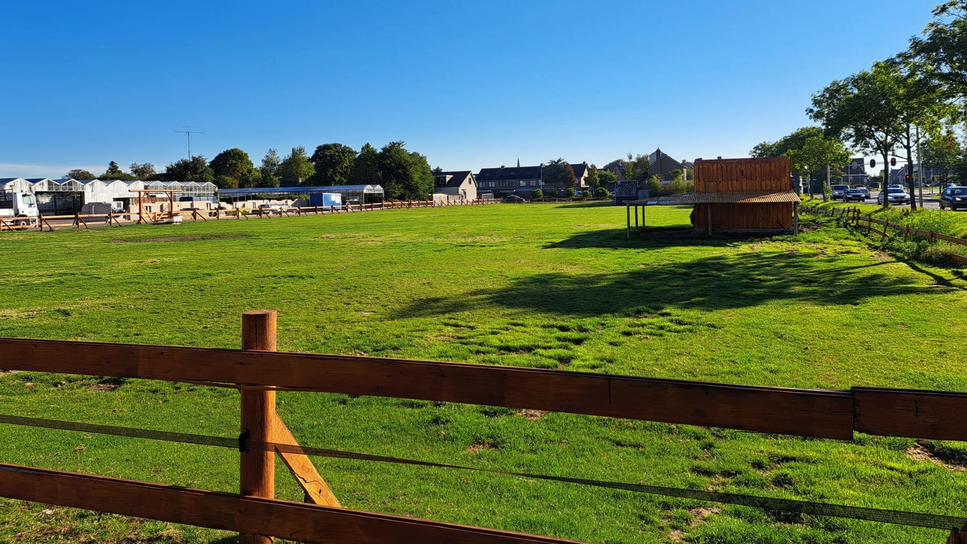 De ligging aan de rand van het dorp zou het terrein bij de Olsthoorn Ranch volgens CDA Westland geschikt maken voor woningen, vooral voor starters en gezinnen. 