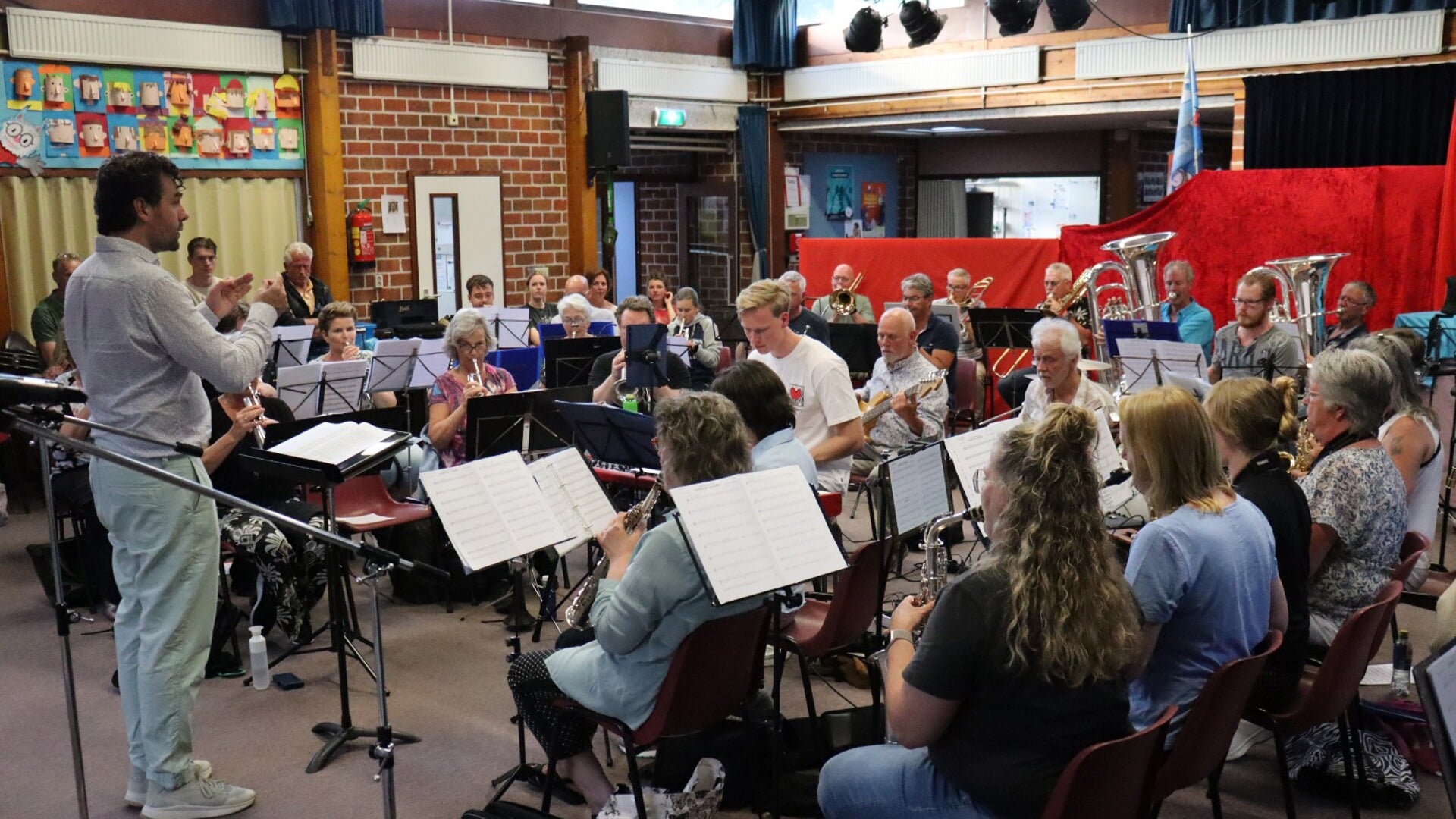 Muziekfeest PlekZat! In Kermistent Opmeer | Al Het Nieuws Uit Opmeer