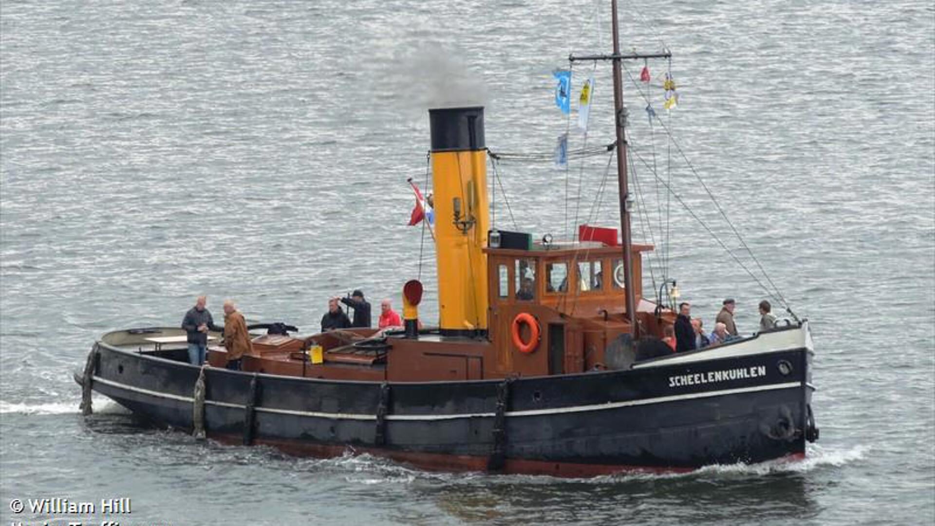 Stoomsleepboot De Scheelenkuhlen. 