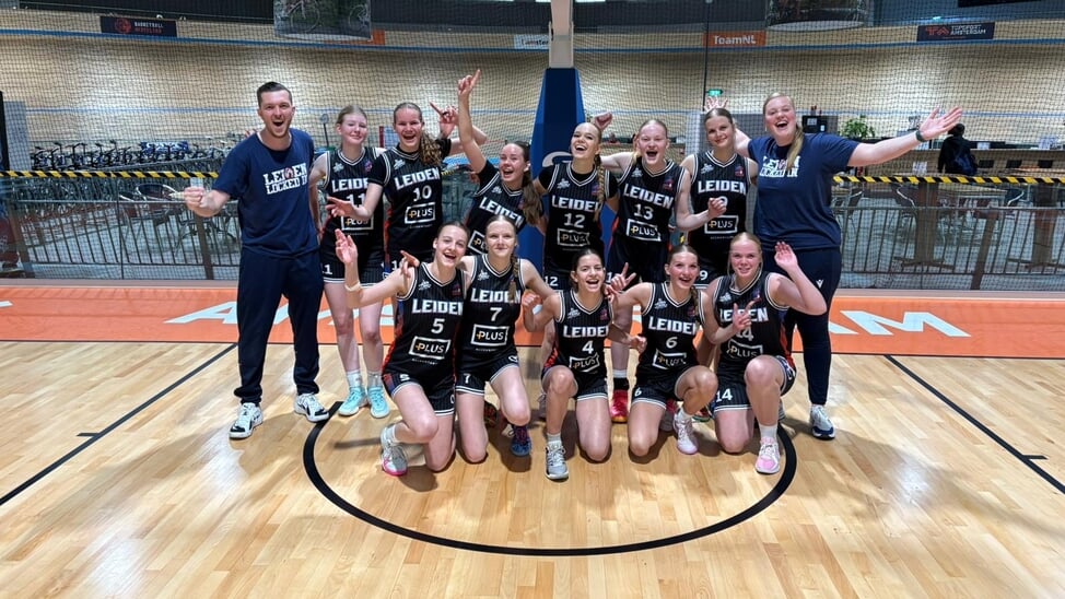 Robine Kunnen en Floor Kuijt spelen bij BS Leiden.