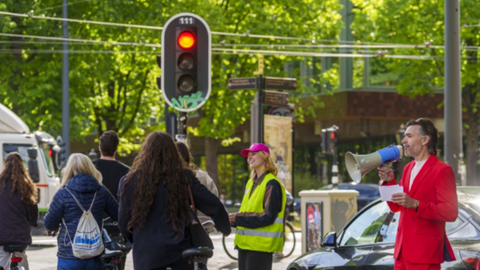 Er is een campagne gestart, die draait om beleefdheid en begrip in het verkeer.