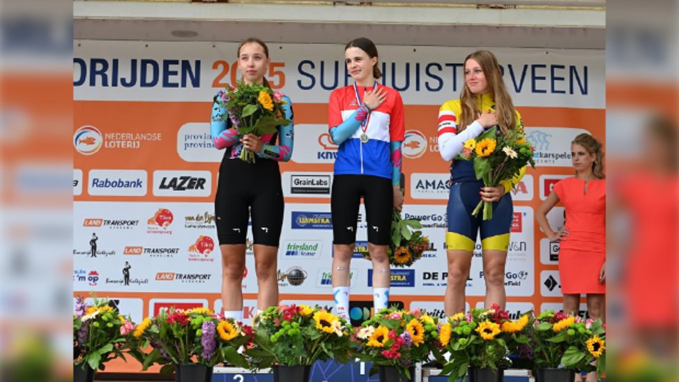 Maxime Takken op het hoogste podium.