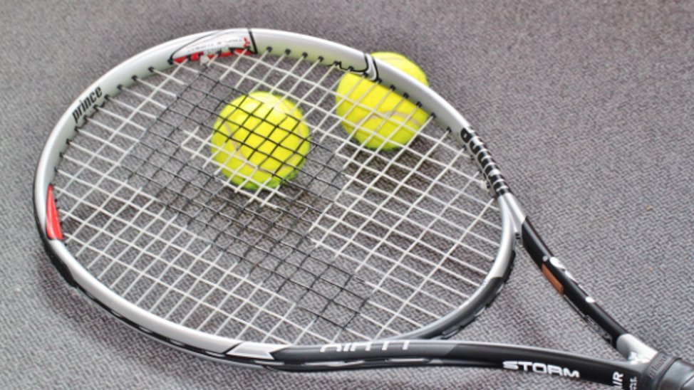 Tennisvereniging Geuzenveld houdt open toernooi.