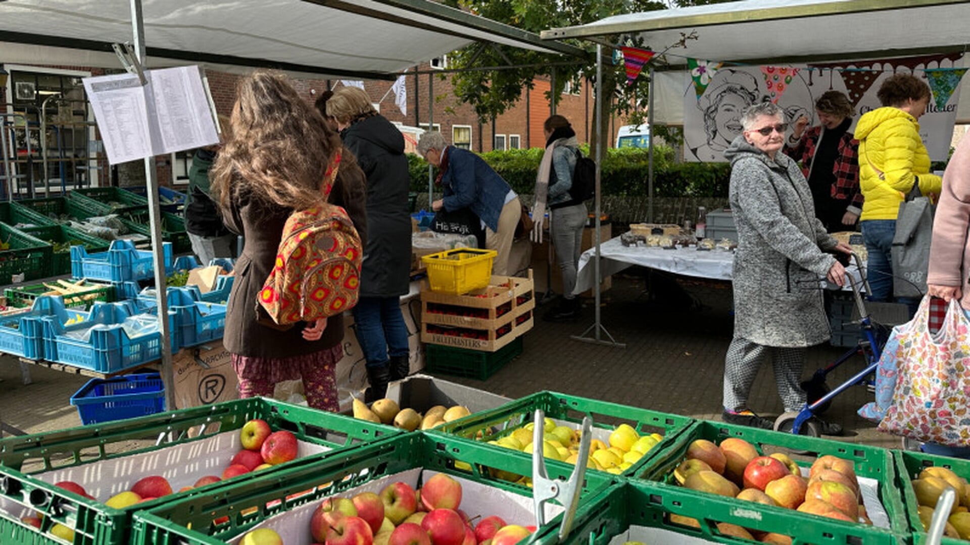 Op 12 september bestaat de Boerenmarkt Westzaan één jaar en wordt dit feit feestelijk gevierd.