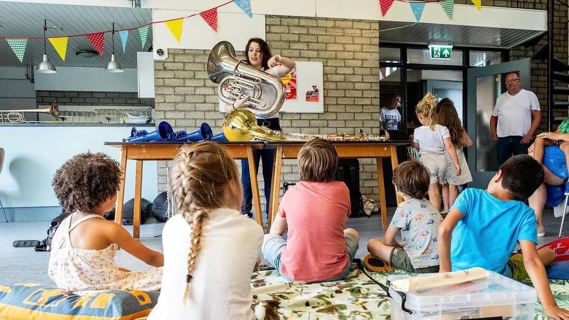 De Muziekschool Zaandijk gaat weer van start met cursussen voor kinderen van alle leeftijden. 