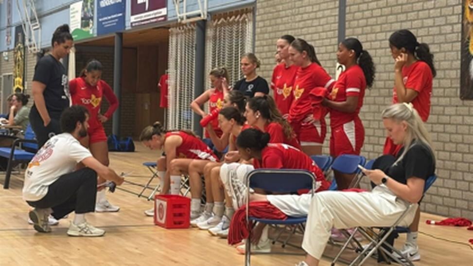 Tactische bespreking.