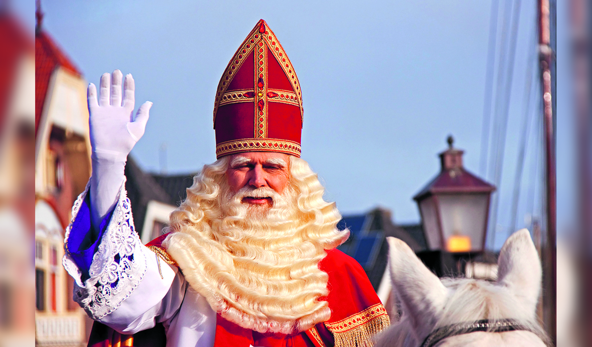 Sinterklaas zal het even zonder onze burgemeester moeten doen (Foto: Annemieke Ooms)