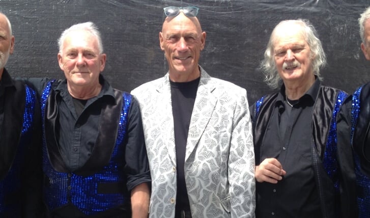 De leden van sixties-band The Blue Devils zijn hun muziekstijl altijd trouw gebleven. (Foto: aangeleverd)