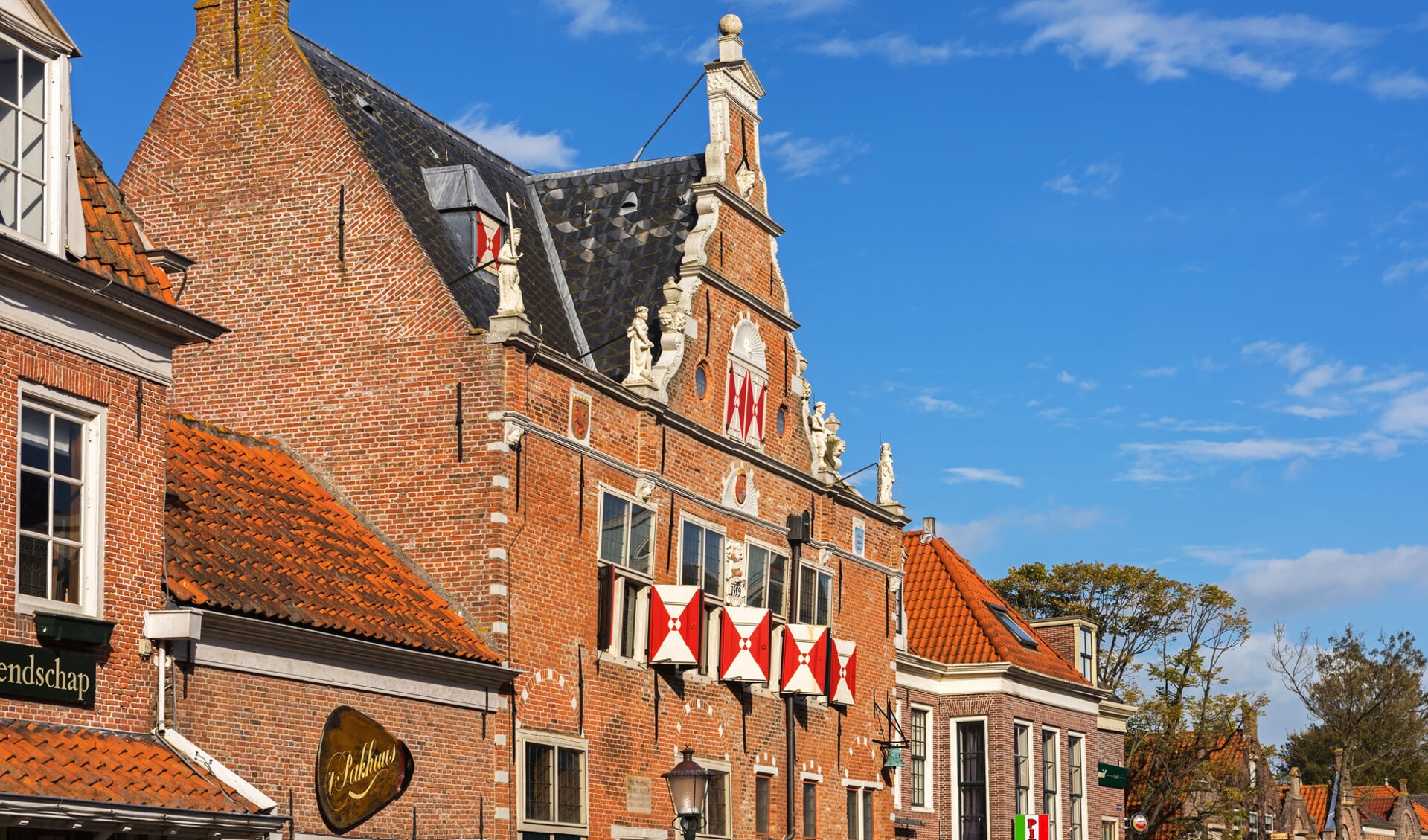 Historische vereniging Oud Enkhuizen gaat verhuizen naar een nieuw pand: het Waaggebouw aan de Kaasmarkt in Enkhuizen. (Foto: Shutterstock)