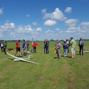 Spectaculaire kunstvliegwedstrijd op<br />vliegveld Aeroclub Kennemerland