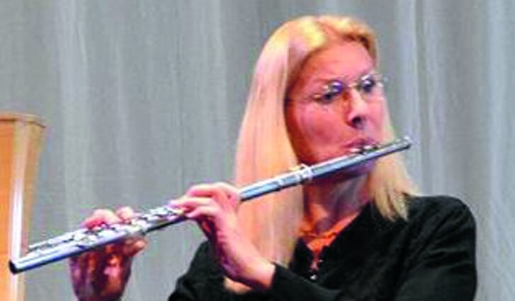 Fluitiste Marion Blonk. (foto aangeleverd) 