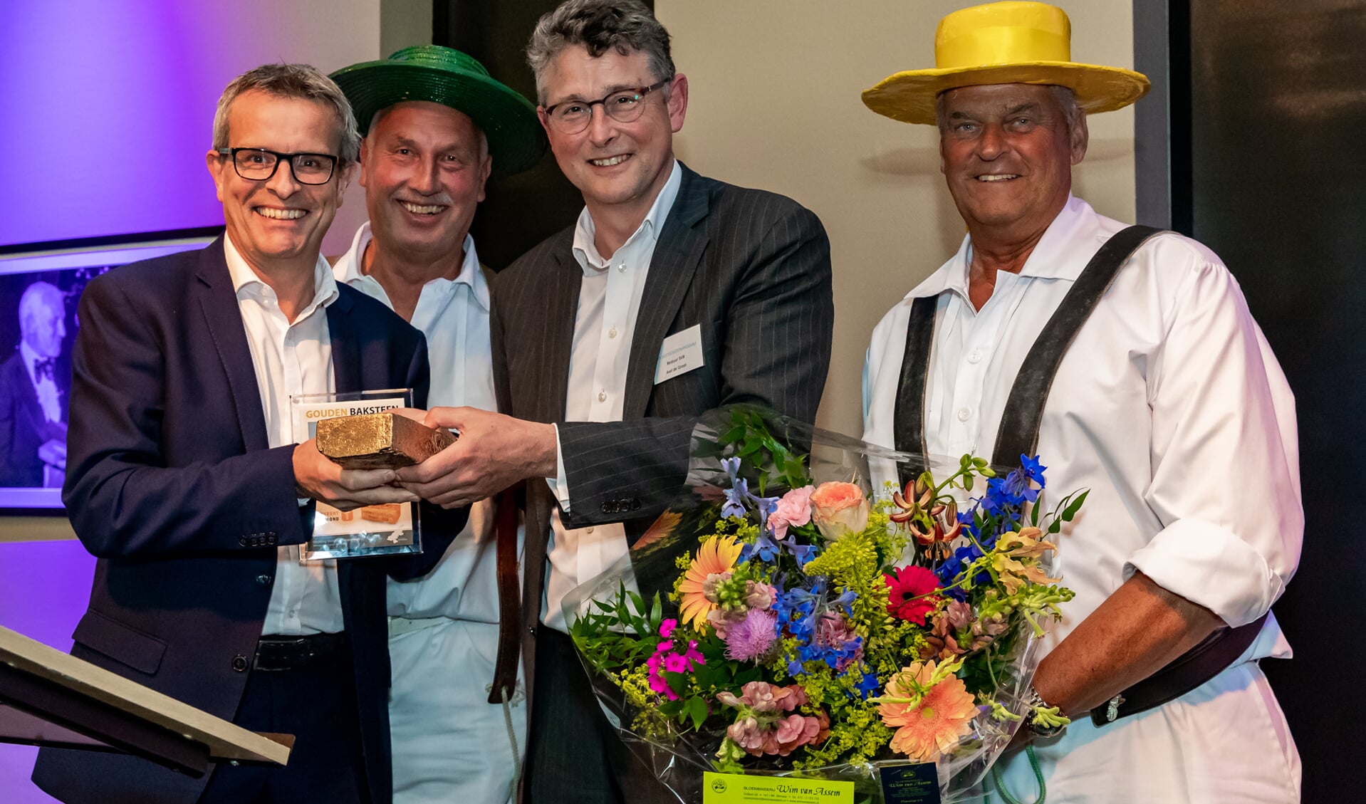 De Gouden Baksteen is donderdag 14 juni uitgereikt aan Tervoort Egmond. (Foto: aangeleverd)