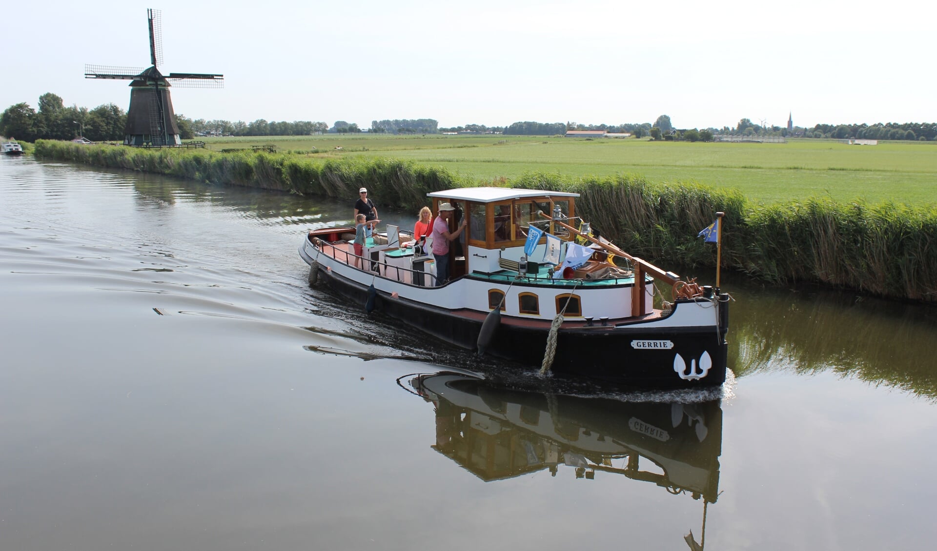 Wie met een bootje richting Rustenburg vaart, kan dit jaar ook onder de Wipbrug door. (Foto: Nancy Holderbeke)