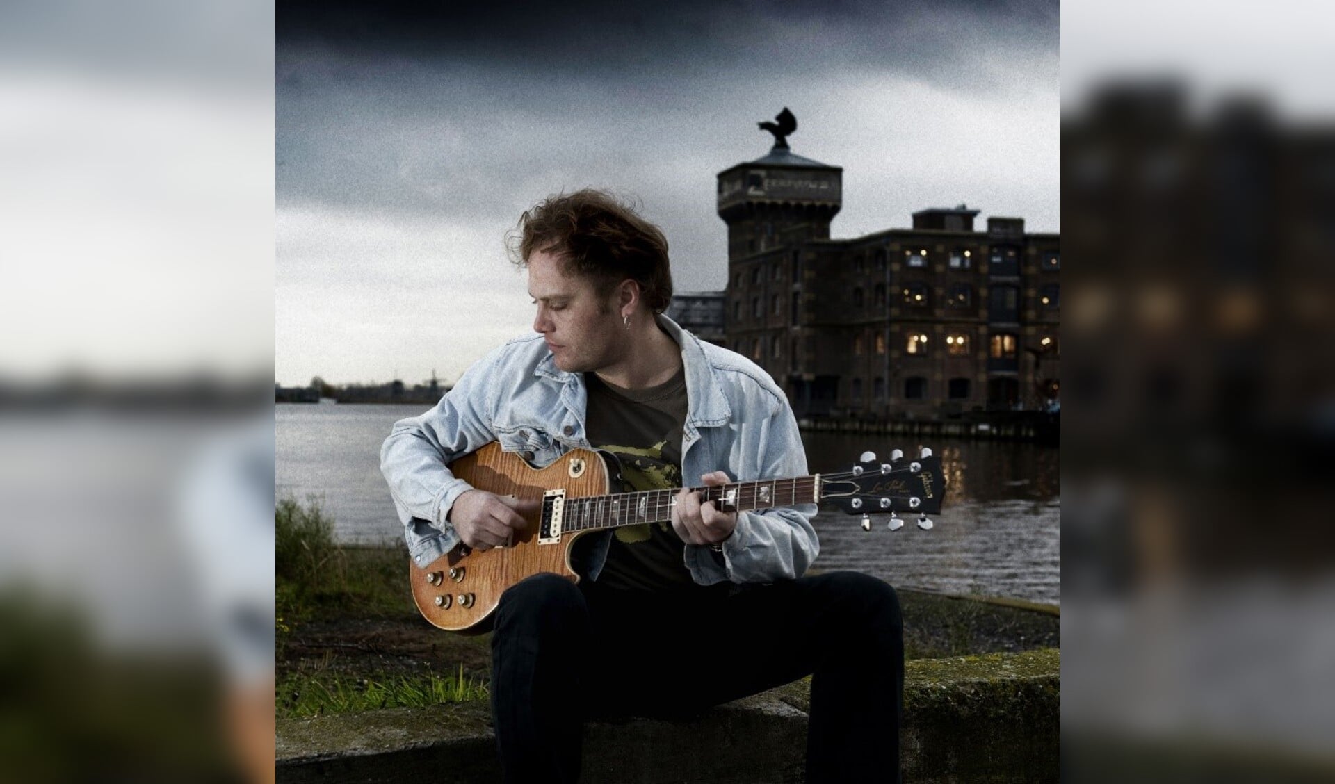 Ruben Hoeke werd in 2014 door muziekblad 'Gitarist' uitgeroepen tot beste blues- en rockgitarist van de Benelux. (Foto: Aangeleverd)