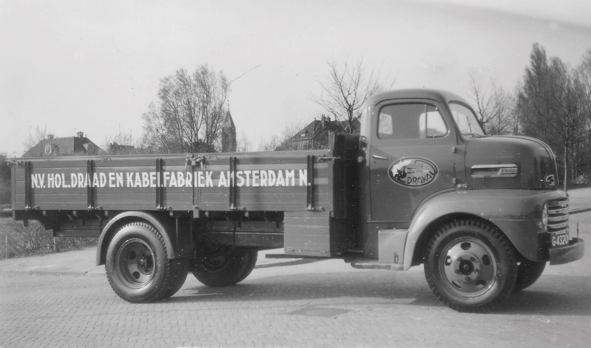 Ford 'cab over engine' van de Hollandsche Draad- en Kabelfabriek in Amsterdam-Noord. (Foto: aangeleverd)
