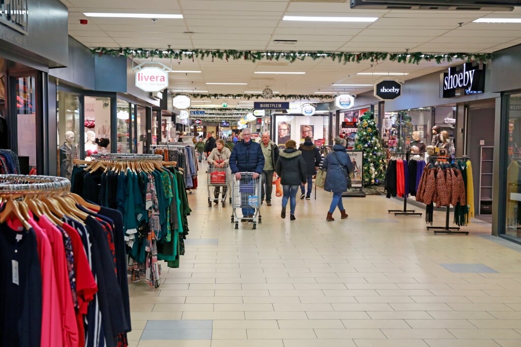 De analyse in de visie toont dat Langedijk en Heerhugowaard een te groot winkelaanbod hebben