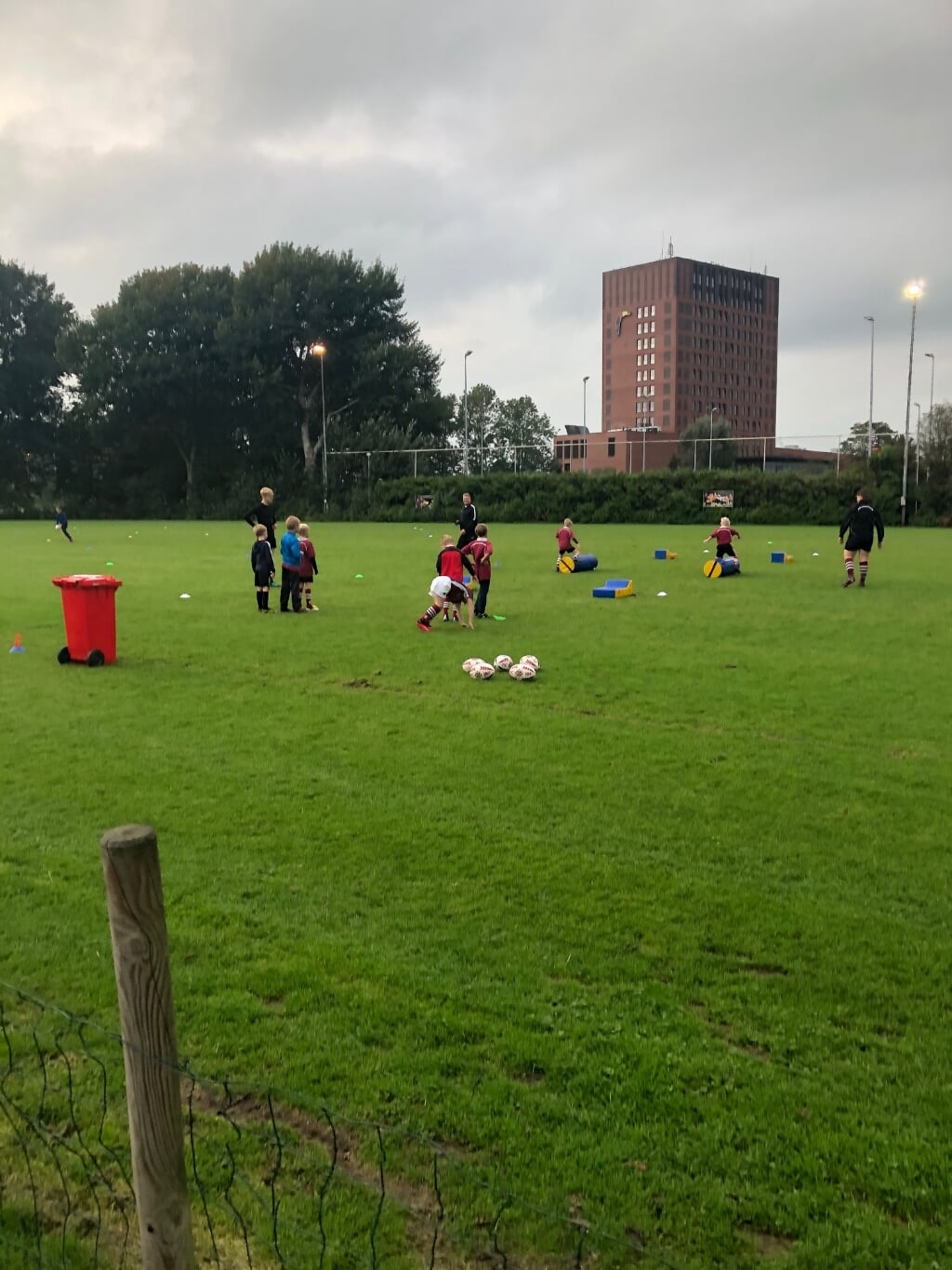 De rugbyvelden aan de Blauwe Berg in Hoorn.