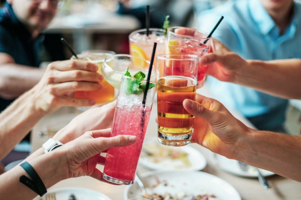 Alcoholvrije cocktails kunnen ook de feestvreugde verhogen.