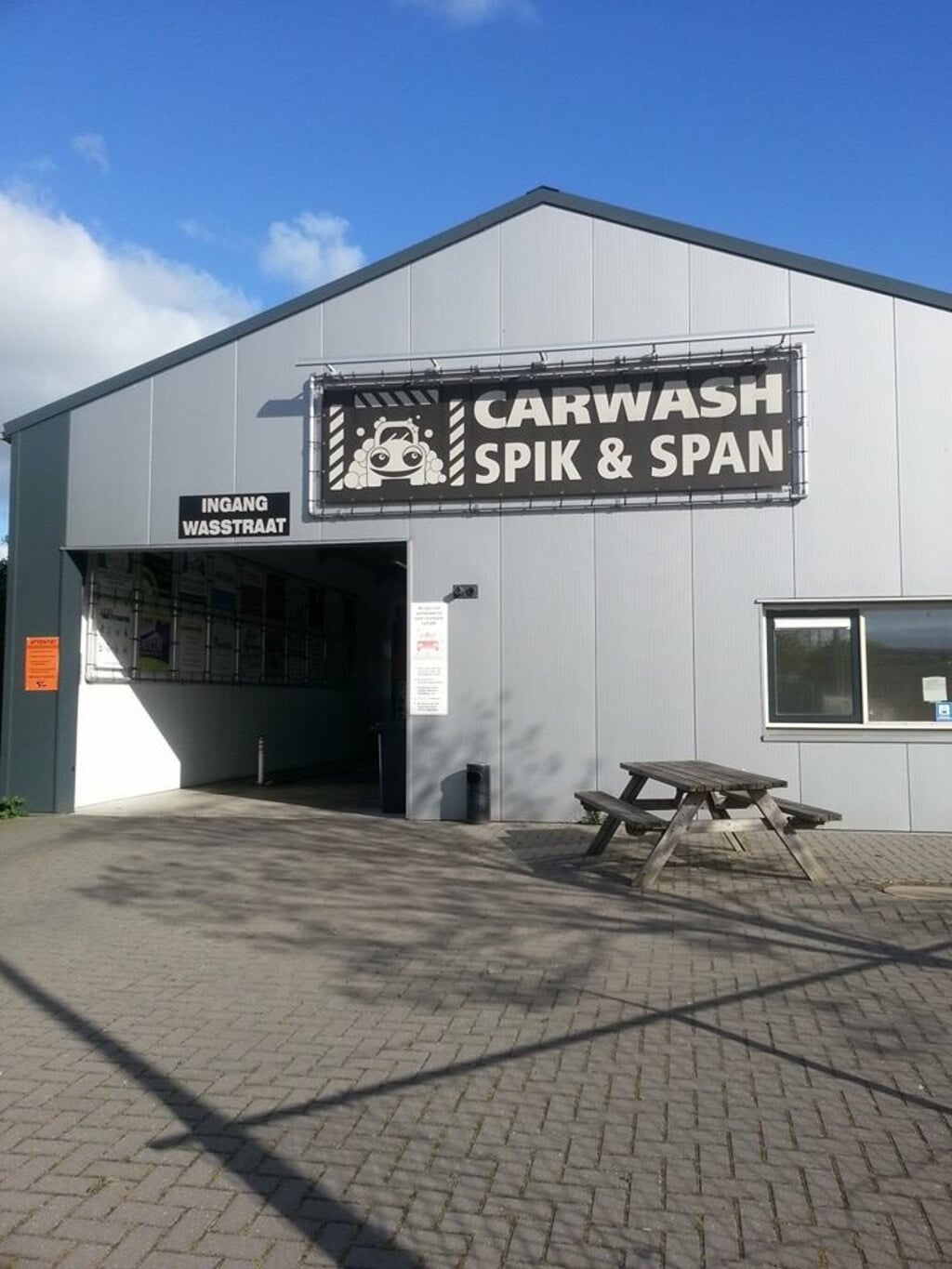Carwash Spik & Span.