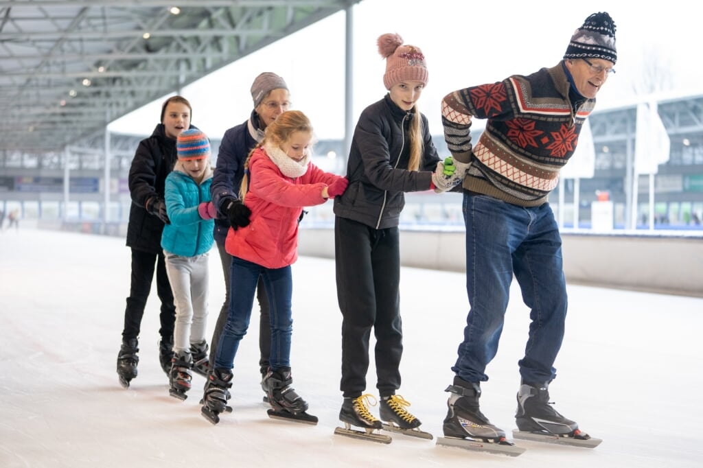 Het winterseizoen van ijsbaan De Meent start op 9 oktober.