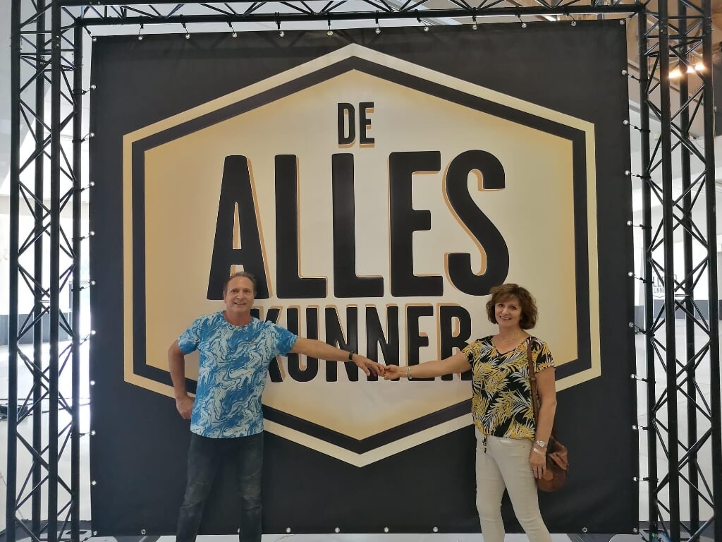 Het Alphense stel Dick Hoogendoorn (62) en Rosé Noorlander (62) maakt zijn opwachting in het spelprogramma De Alleskunners. 