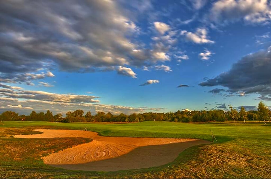 Golfclub Varus, gelegen op een vlakte.