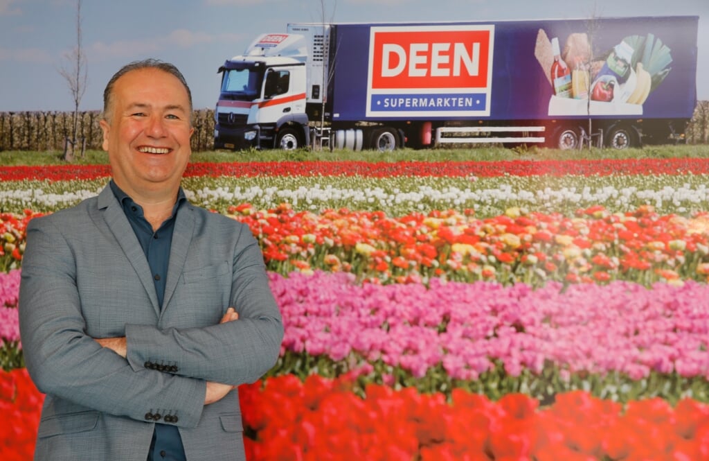 Leendert van Eck, directeur van DEEN op zijn kantoor in Hoorn.