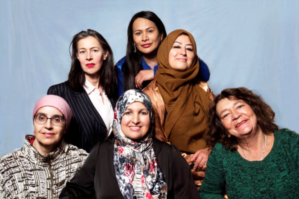 V.l.n.r.: Zainab, Adelheid, Darifa, Dinah, Nora en Meikina. 