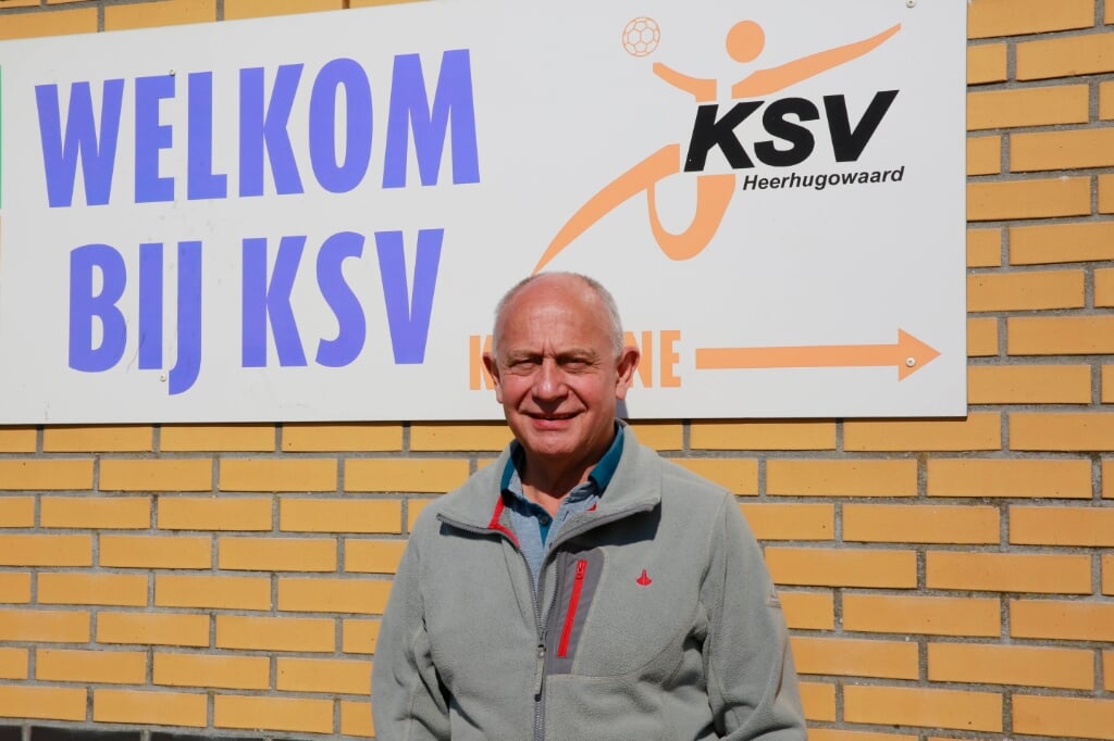 Ton Oosterling, voorzitter van voetbalvereniging KSV: ''KSV is mijn club. Al 35 jaar.''