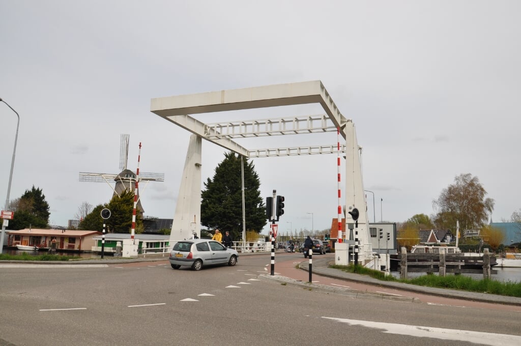 Het plan van de Sloterbrug is weer opgepakt door de gemeenten Amsterdam en Haarlemmermeer.