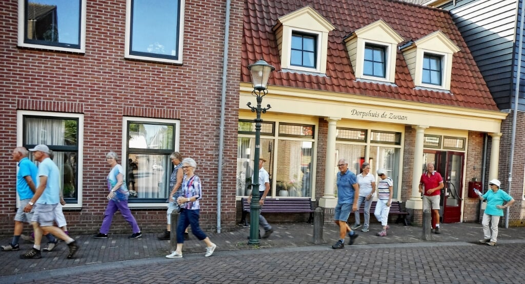 De start van de wandeltocht is altijd vanaf De Zwaan, Middelweg 5. 