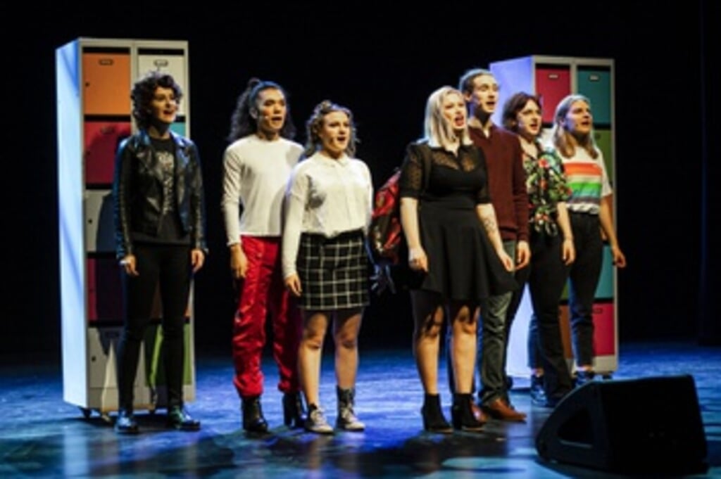 Featherhair Creations maakt musicals voor en door jongeren