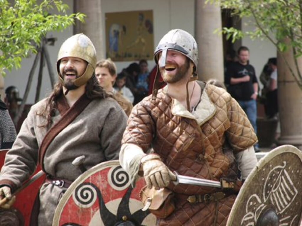 De Vikingen in Archeon zijn vredelievend. 