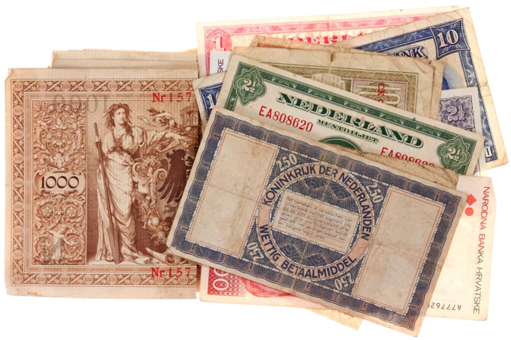 Ook oude bankbiljetten kunnen worden getaxeerd.