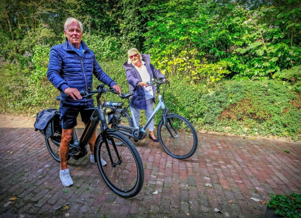 Steeds meer senioren gebruiken een elektrische fiets. Een cursus fietsvaardigheden is voor veel ouderen geen overbodige luxe. 