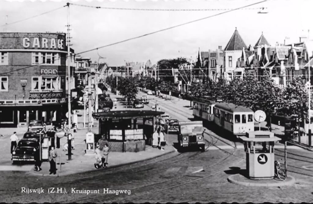 Het kruispunt Haagweg in vroeger tijden