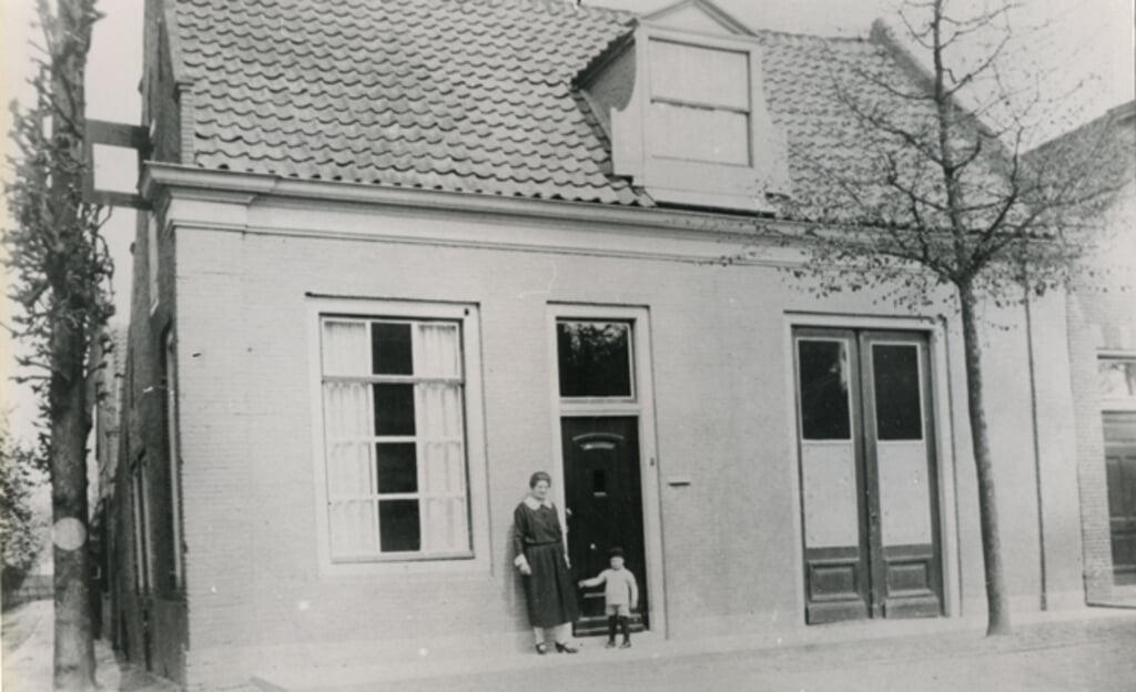 Het Huis van Gemak is in 1936 een woonhuis.