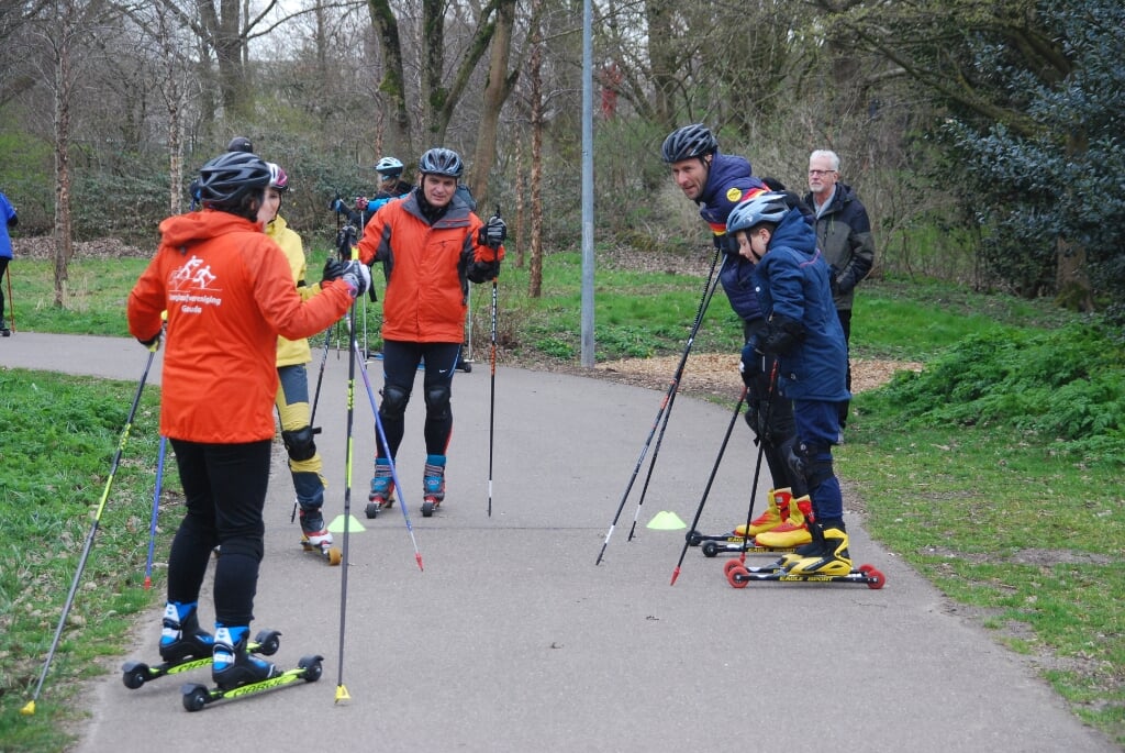 Op zondag 27 maart wordt een kennismakelingsles rolskiën, nordic walking en nordic sports gegeven.