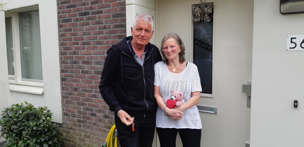 Henk en Hennie Kluft voelen zich na al die jaren op 'hun plek' in Ypenburg. "Het is hier heerlijk wonen, en je hebt ook nog eens veel ruimte.