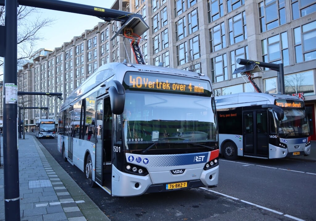 De invoering van de nieuwe bussen is onderdeel van de geleidelijke overgang naar een volledige zero emissie busvloot in 2030.