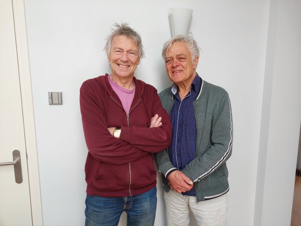 Muzikale vrienden Gerritsen en Stips staan aanstaande vrijdag met Supersister Projekt '22 in het Paard. 'Op de kop af 50 jaar terug stond ik er voor het eerst”, zegt Robert Jan.