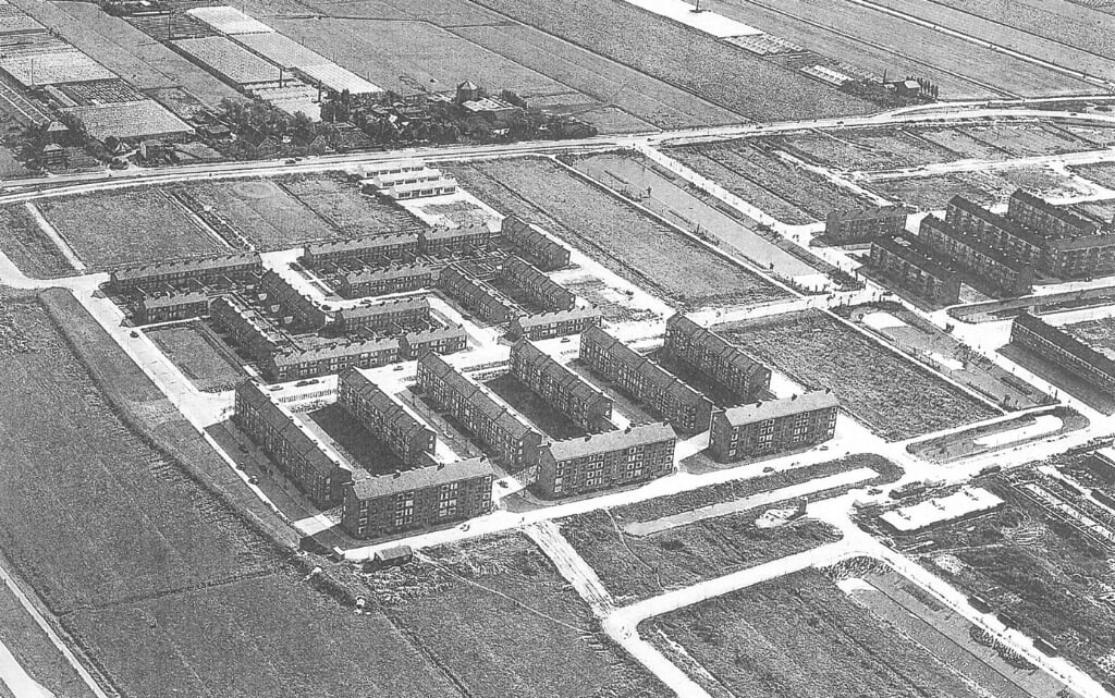 De eerste woningen in de Ministersbuurt in 1959.
