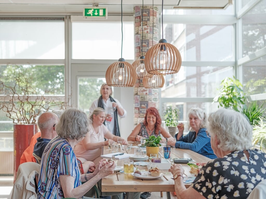Extra locatie buurtcafé voor mantelzorgers in Haarlem-Noord