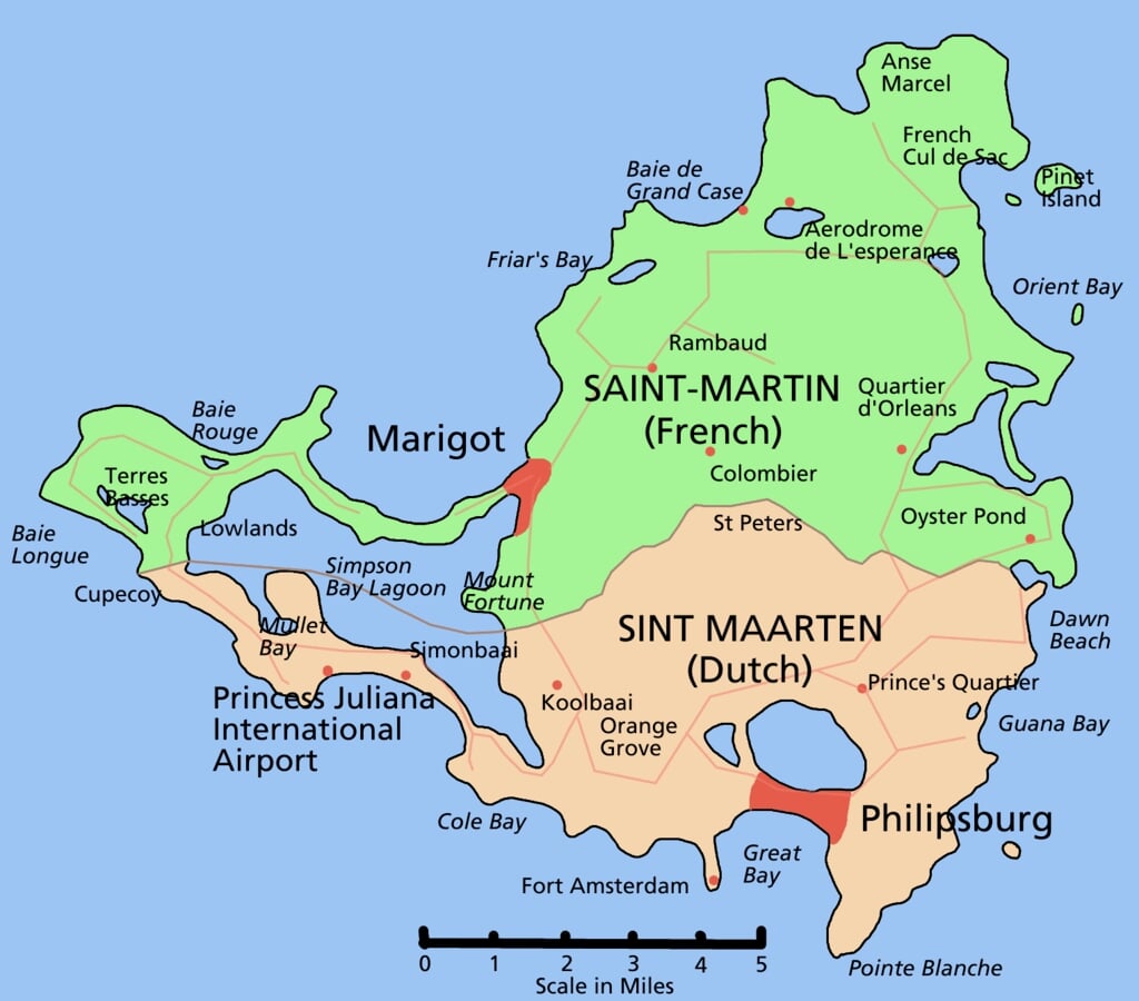 Er is een college over Sint Maarten in Alphen.