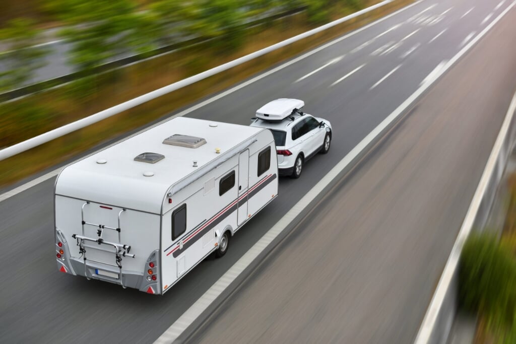 Hoe hard mag je met een caravan over de Autobahn?