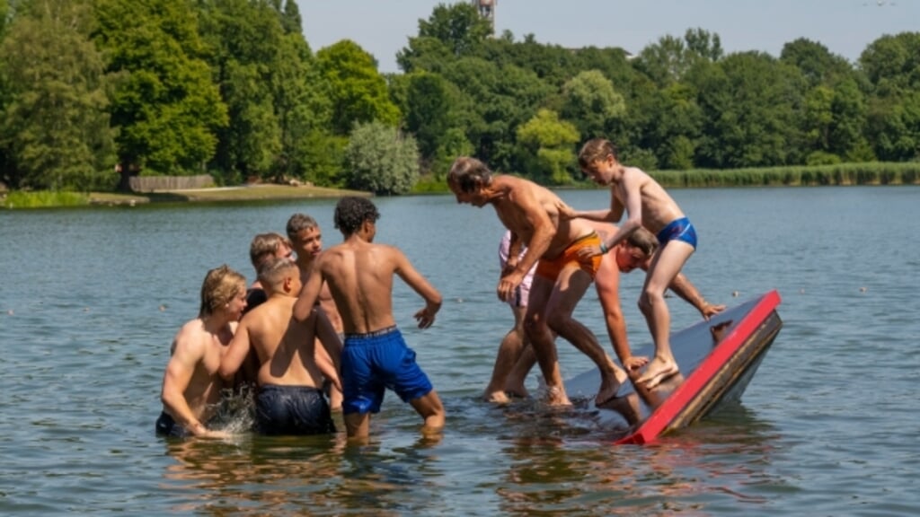 Van 3 juni tot 7 juli kan er elke woensdag en elk weekend gezwommen worden bij De Put.