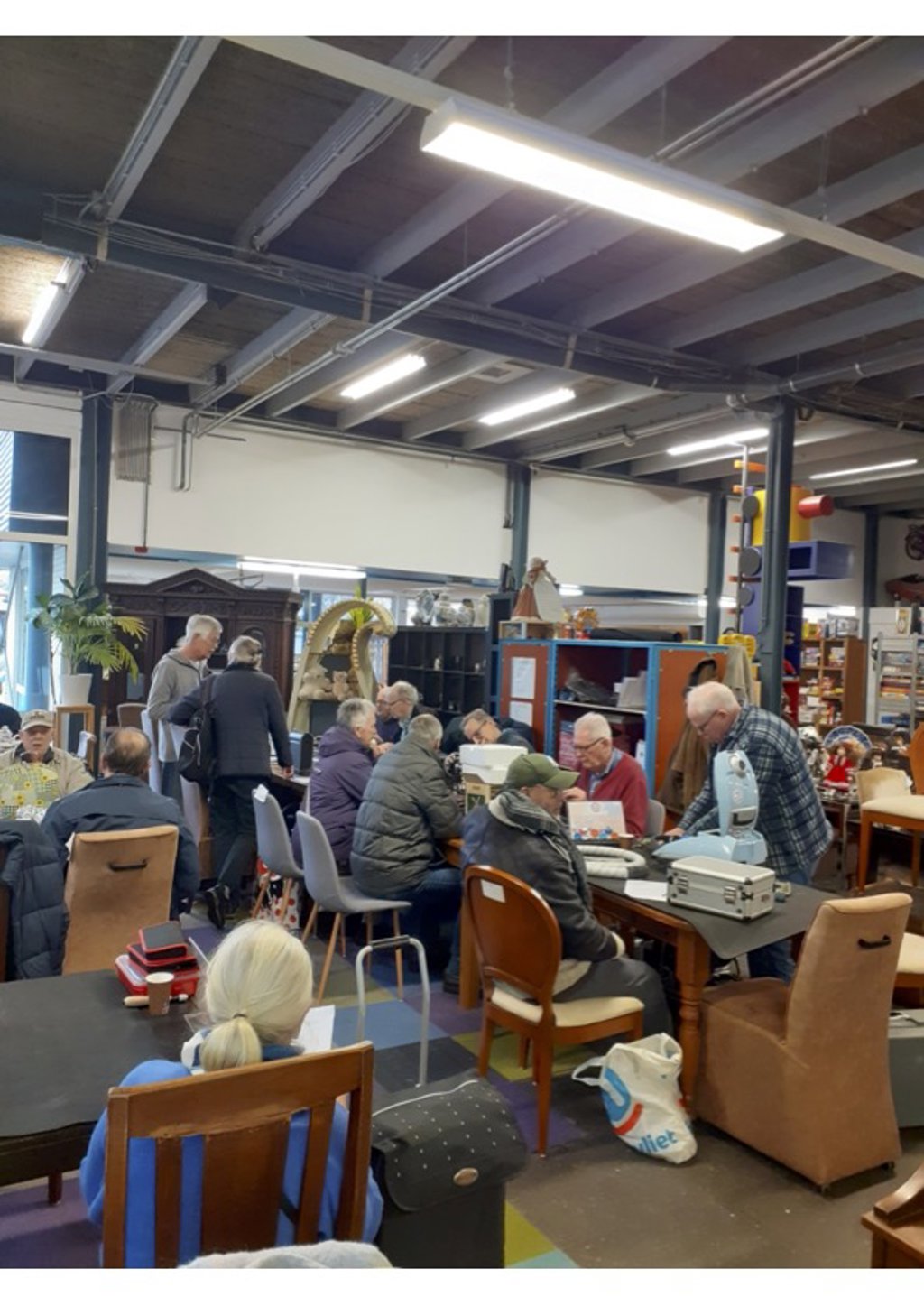 Kringloopwinkel Alphen organiseert 28 maart Repair Café.