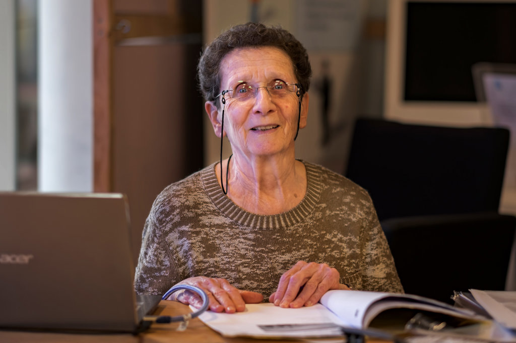 Vrijwilliger Judith van Raalte van het Amsterdams Buurvrouwencontact 