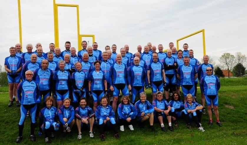 Fietsvereniging WTAC Waterstad organiseert aanstaande zondag vanaf het sportpark Nieuwenhoorn de eerste wielertocht.