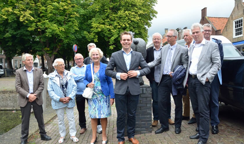 In Heenvliet werd ook uitgebreid stilgestaan bij de windmolenoverlast. Foto: Madeleine de Haas